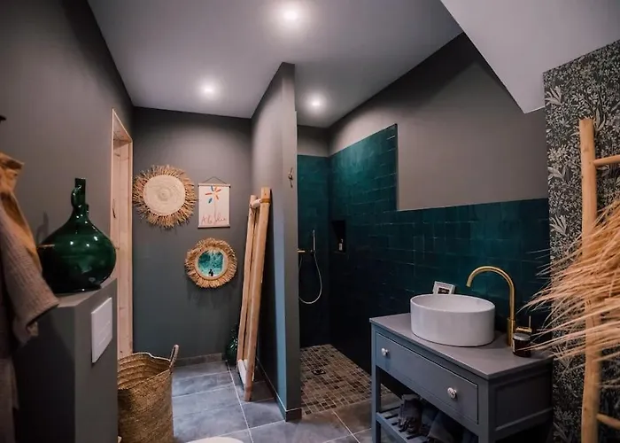 Casa Friendly Avec Sa Piscine Chauffee … Willa Les Croix Chemins